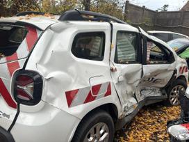 Dacia Duster по частям. Uab dėvautoda įm k 304446362 pvm mok kodas lt1