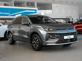 Volkswagen T-Roc, 1.5 l., Внедорожник / Кроссовер