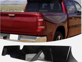 Dodge Ram spoileri