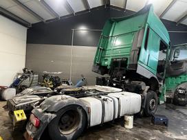 DAF XF106.460FT, semi-trailer trucks