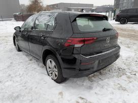 Volkswagen Golf Ardomas volkswagen golf 2024m variklio kodas dfya pavarų dežė