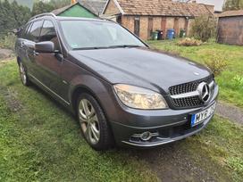 Mercedes-benz 220, 2.2 l., universalas