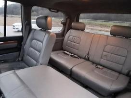 Lexus LX 470 seats