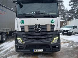 Mercedes-Benz Actros, 2 miegamosios vietos