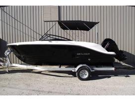 BAYLINER V20 Sandėlyje, yachts / cruisers