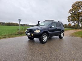 Mercedes-benz Ml270, 2.7 l., visureigis /