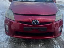 Toyota Prius dalimis. Ką tik gautas automobilis variklis dirba tvarkingai b