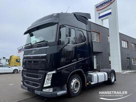 Volvo FH Mega Low Deck, double sleeper