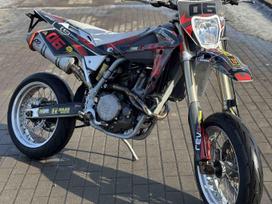 Husqvarna SMR 450cc, supermoto