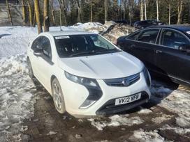 Opel Ampera dalimis