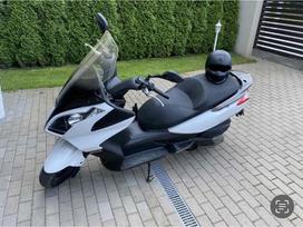 Kymco Downtown 300cc, мотороллеры / мопеды