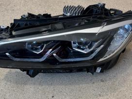 BMW i4 Bmw i4 dalys kapotas su defektais radikai apsaugos lempos