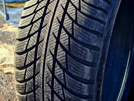 Bridgestone, ziemas 225/45 R18
