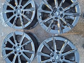 Dezent TESLA MODEL 3, lengvojo lydinio, R18