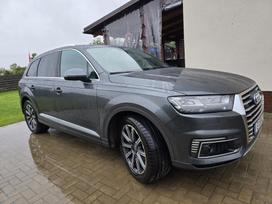 Audi Q7 e-tron, 3.0 l., visureigis / krosoveris