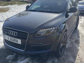 Audi Q7 dalimis. Dalimis daugiau info 