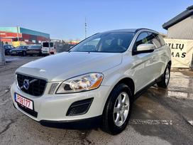 Volvo XC60, 2.0 l., off-road / crossover