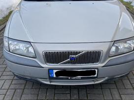 Volvo S80, Седан
