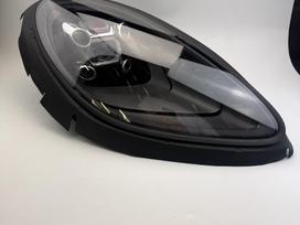 Porsche Macan lights