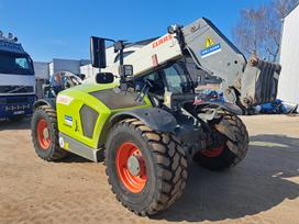 Claas Scorpion 7055, krāvēji