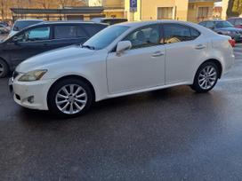 Lexus IS 220, 2.2 l., sedanas