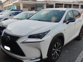 Lexus NX 300h, 2.5 l., off-road / crossover