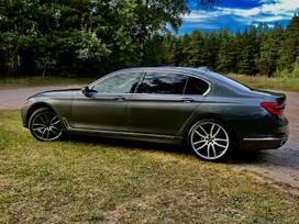 BMW 750, 4.4 l., Седан