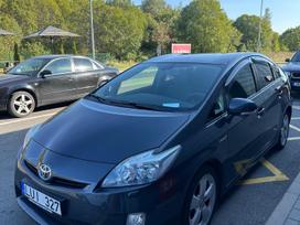 Toyota Prius, 1.8 l., hatchback