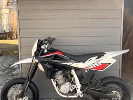 Husqvarna SMR 125cc, supermoto