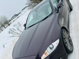 Jaguar XJ, 3.0 l., sedanas