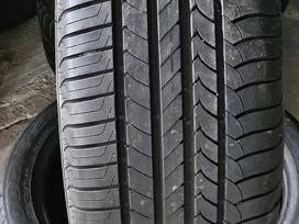 Goodyear Effcient Grip, summer 275/40 R19