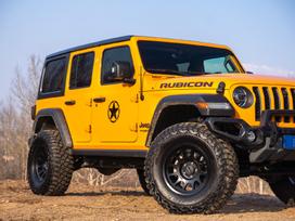 Jeep Wrangler, 2.0 l., off-road / crossover