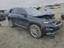 Jeep Grand Cherokee Summit