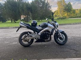Suzuki GSR 600cc, street / klasikiniai