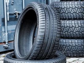 Michelin Pilot Sport 5, летние 235/40 R19