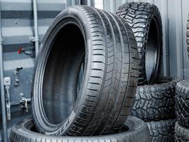 Pirelli P Zero 4 (BMW), vasarinės 275/40 R20
