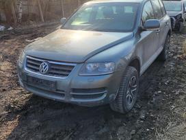 Volkswagen Touareg Variklio defektas dalimis siūnčiam detales į kitus miestus