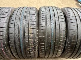 Pirelli PZERO, vasaras 255/40 R19
