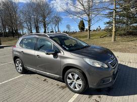 Peugeot 2008, 1.2 l., off-road / crossover