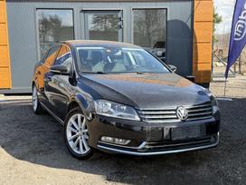 Volkswagen Passat, 2.0 l., saloon / sedan