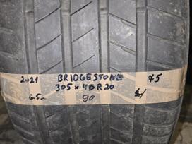 Bridgestone, vasaras 305/40 R20