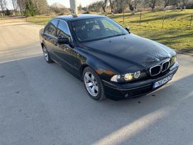 BMW 525, 2.5 l., Седан