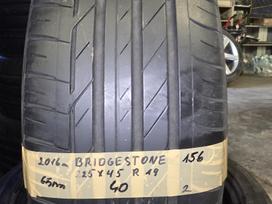 Bridgestone, vasarinės 225/45 R19