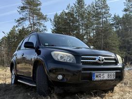 Toyota RAV4, 2.2 l., Внедорожник / Кроссовер