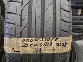 Bridgestone, летние 225/45 R19