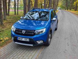 Dacia Sandero, 0.9 l., off-road / crossover