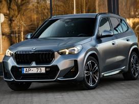 BMW X1, 2.0 l., off-road / crossover