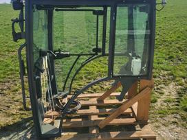 Kubota Kabina, tractors