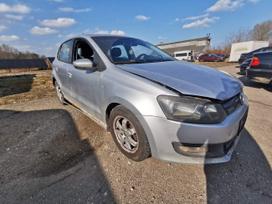 Volkswagen Polo по частям. Automobilis ardomas dalimis запасные части автомобил