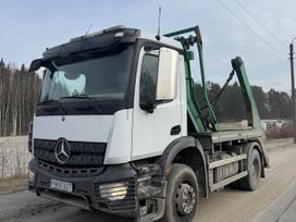 Mercedes-Benz Arocs, konteinerių gabenimo